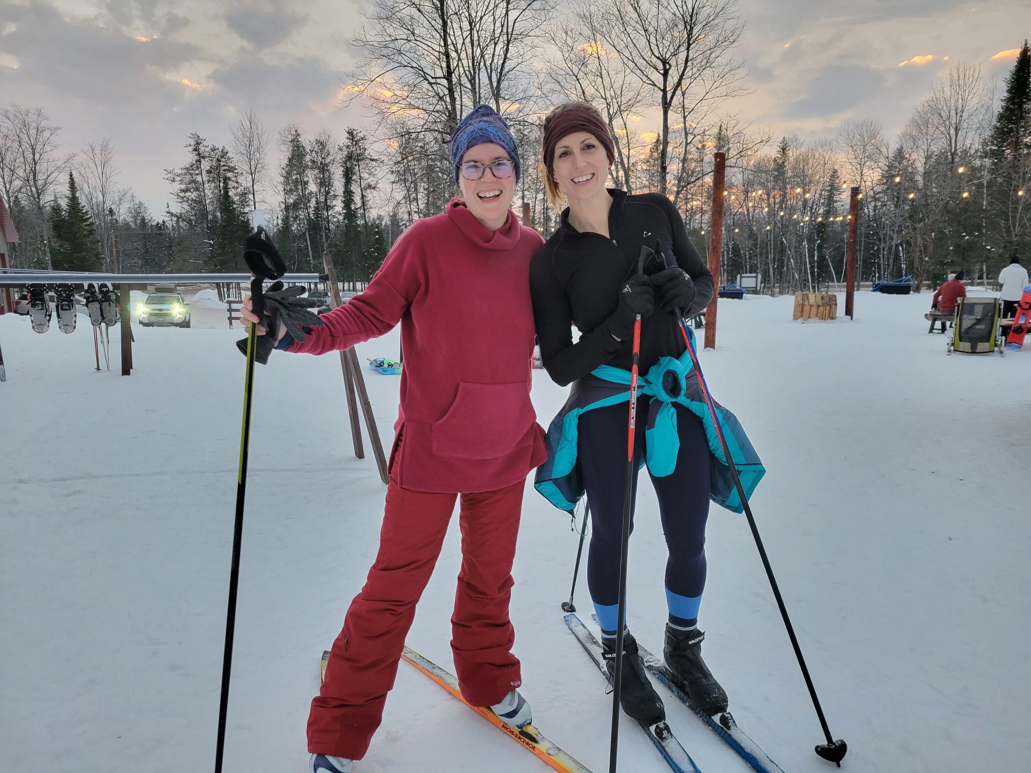 Friends enjoying skiing together at WinMan
