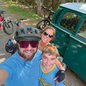 people mallory selfie